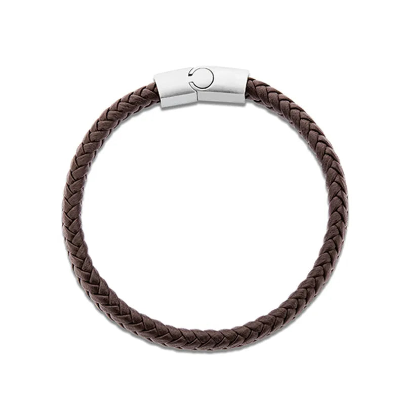 The Sabre leather bracelet for men features a braided design in brown leather with a metallic clasp, making it perfect for any occasion. It includes gift packaging and is available for delivery across the nation.